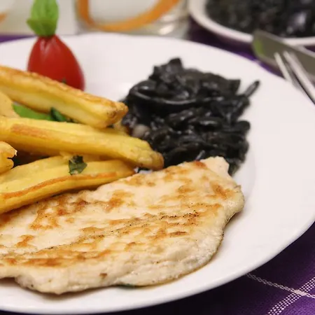 招待所 Zlaty Dukat